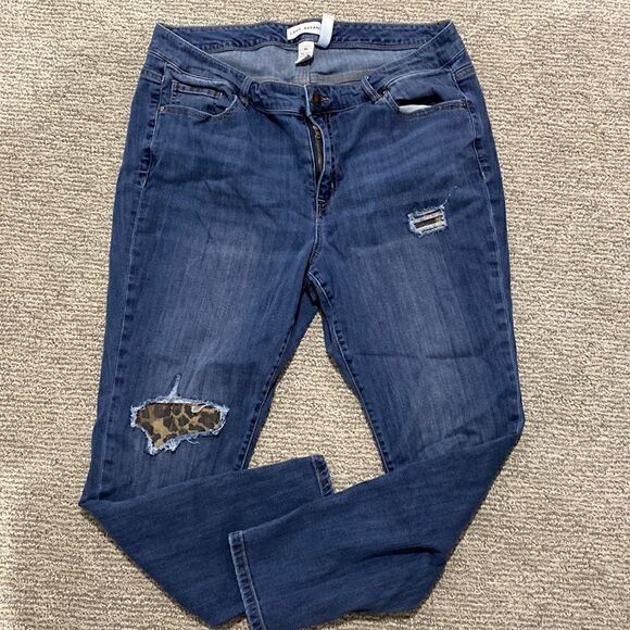 Lane Bryant jeans - Picture 2 of 3